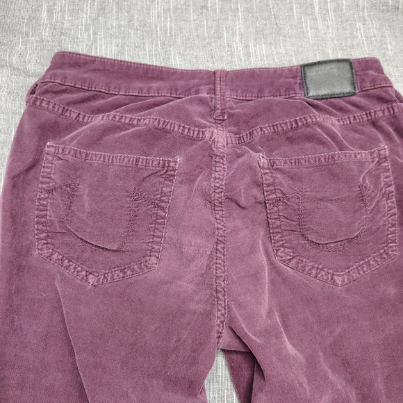 True Religion Halle Stretch Women's Size 28x29 Burgundy Corduroy Jeans - Picture 6 of 12